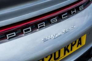 Porsche 911 Turbo S 2020 года  (UK)